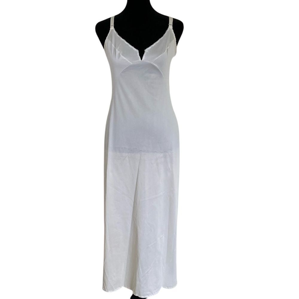 Olga Vintage First‎ Lady of Under Fashion Full Slip Size 32 White Feminine